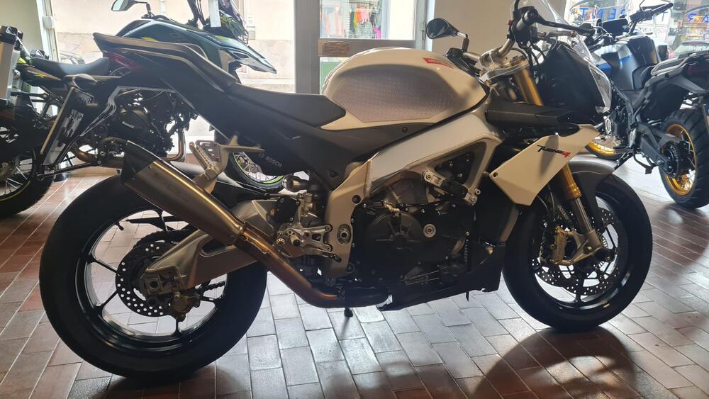 Aprilia Tuono V4 R (2011 - 15) (3)