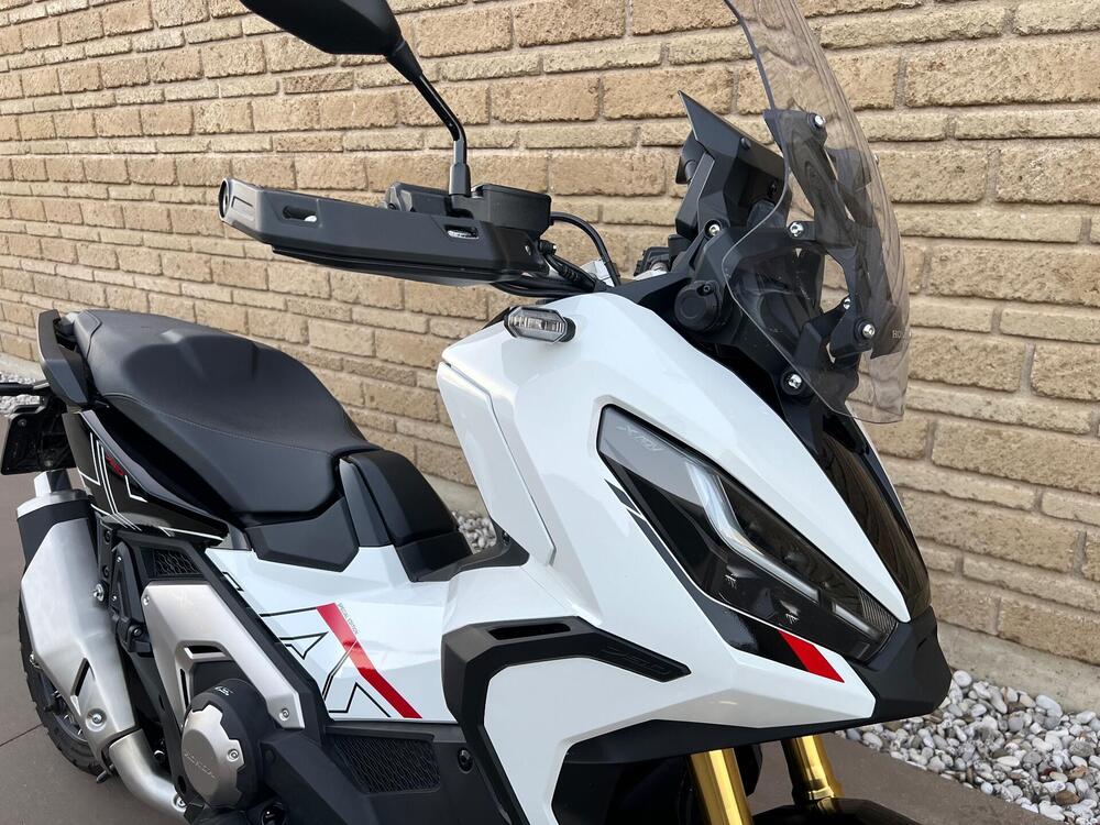 Honda X-ADV 750 DCT (2021 - 24) (3)