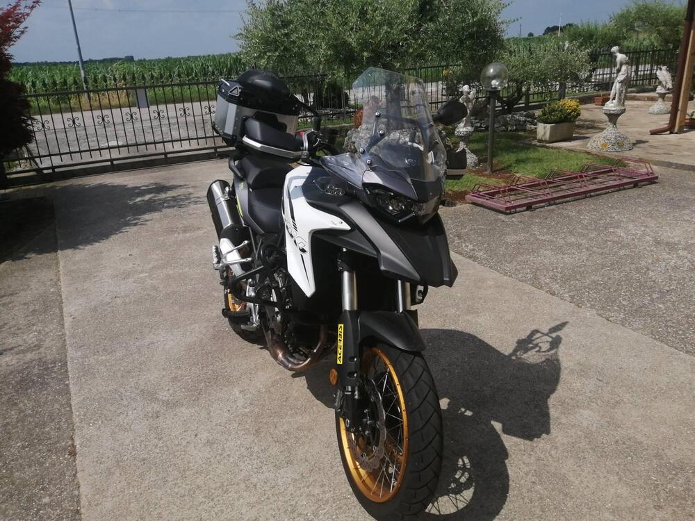 QJ Motor SRT 700 SX (2025) (2)