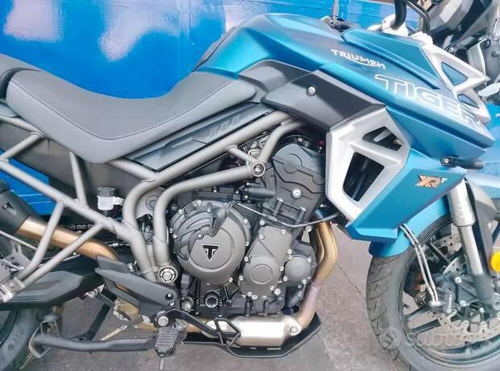 Triumph Tiger 800 XRt (2018 - 20) (2)