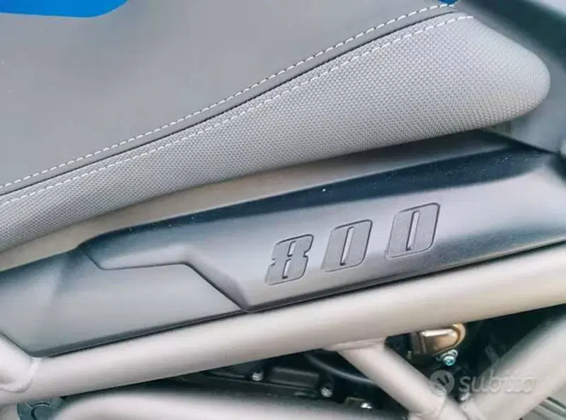 Triumph Tiger 800 XRt (2018 - 20) (3)