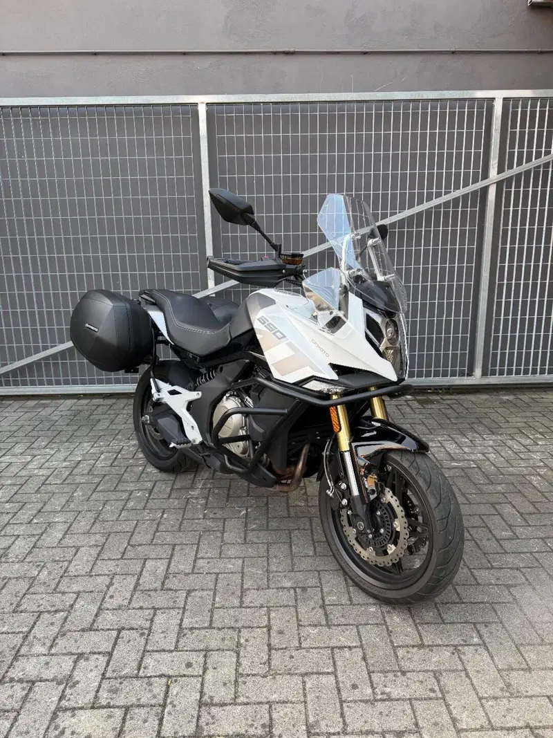 CFMOTO 650MT (2021 - 24) (2)