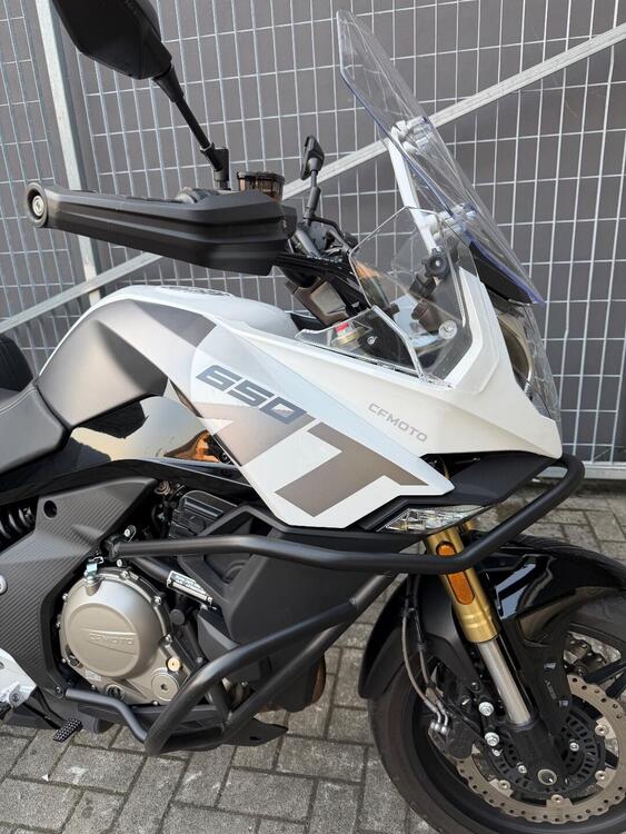 CFMOTO 650MT (2021 - 24) (4)