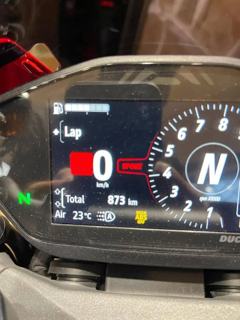 Ducati Monster 937 (2021 - 25) (10)