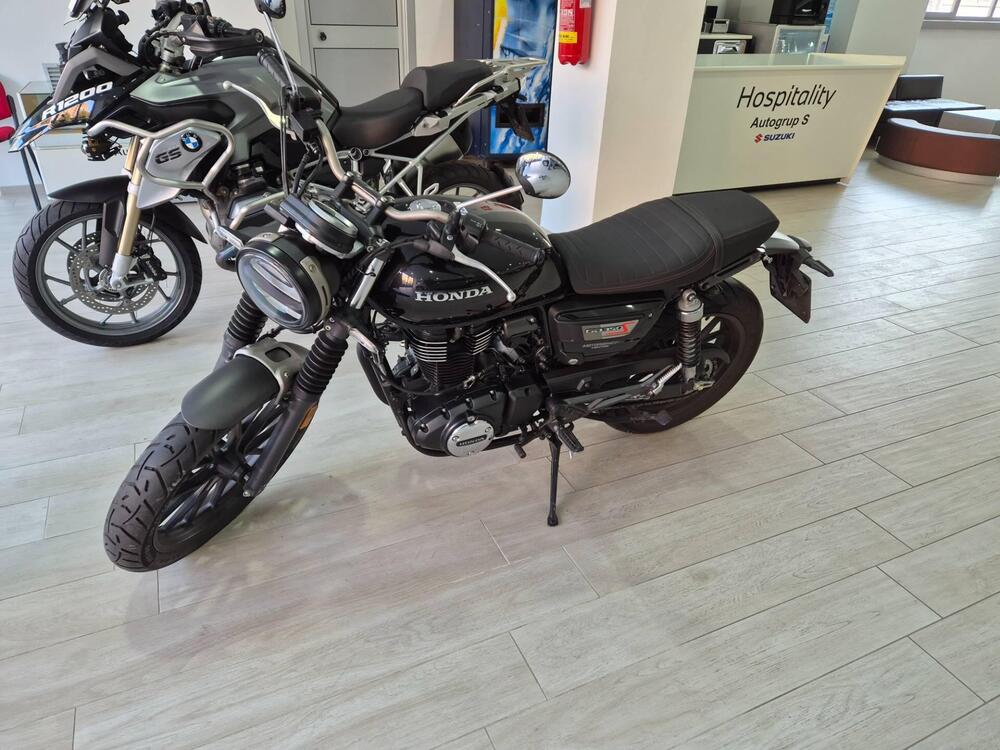 Honda CB 300 R (2022 - 25)