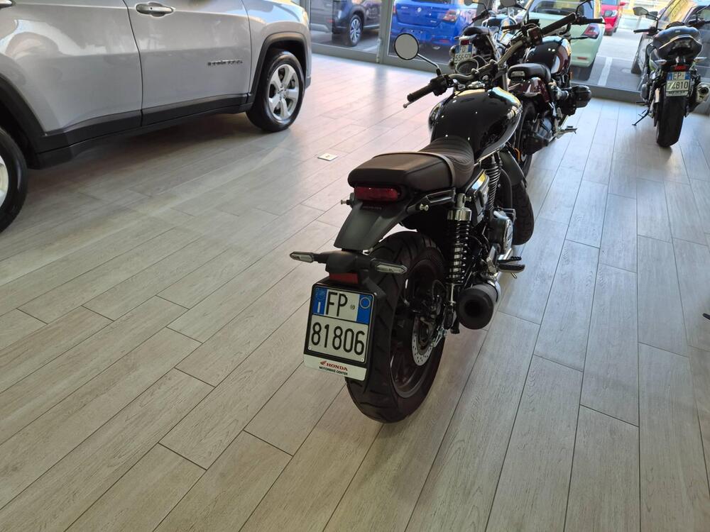 Honda CB 300 R (2022 - 25) (2)