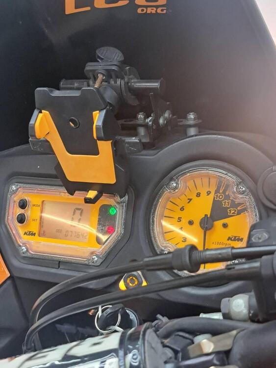 KTM 990 Adventure (2006 - 08) (2)