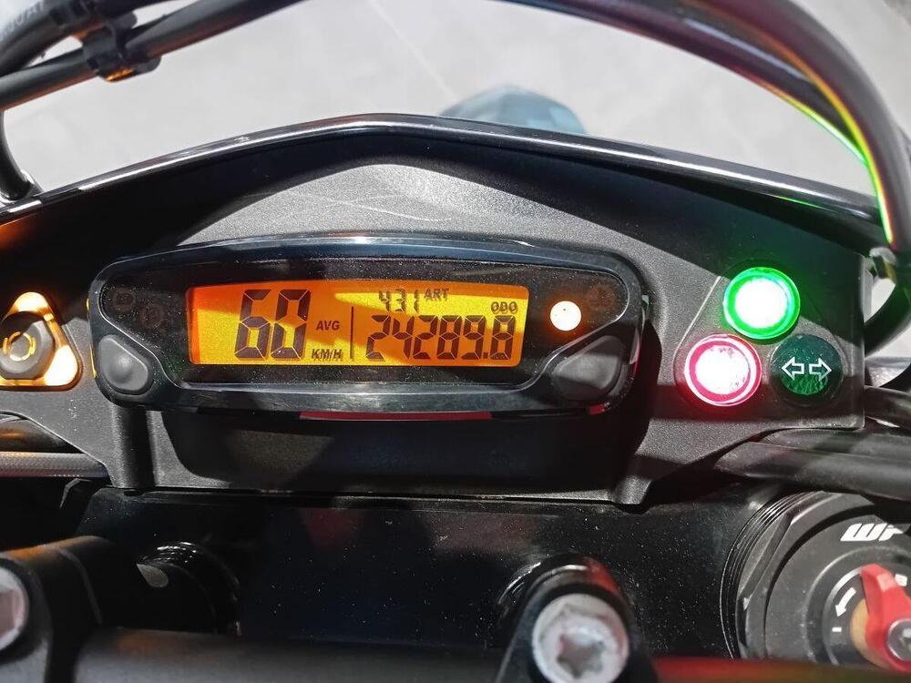 KTM 690 SMC R (2019 - 20) (4)