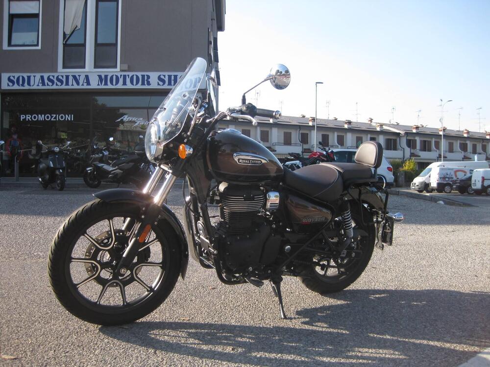 Royal Enfield Meteor 350 Supernova (2021 - 25) (3)