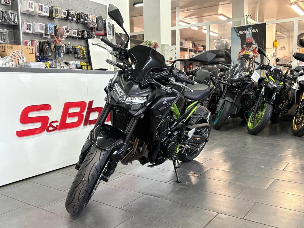 Kawasaki Z 900 Performance (2021 - 24) (2)
