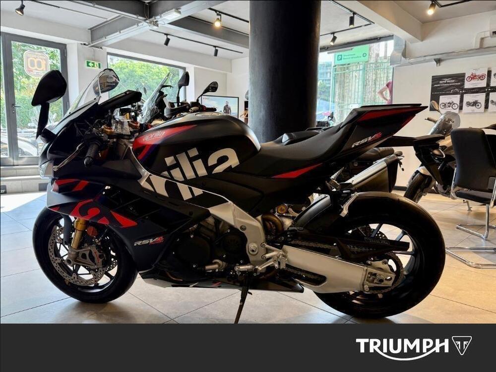 Aprilia RSV4 1100 Factory (2025) (4)