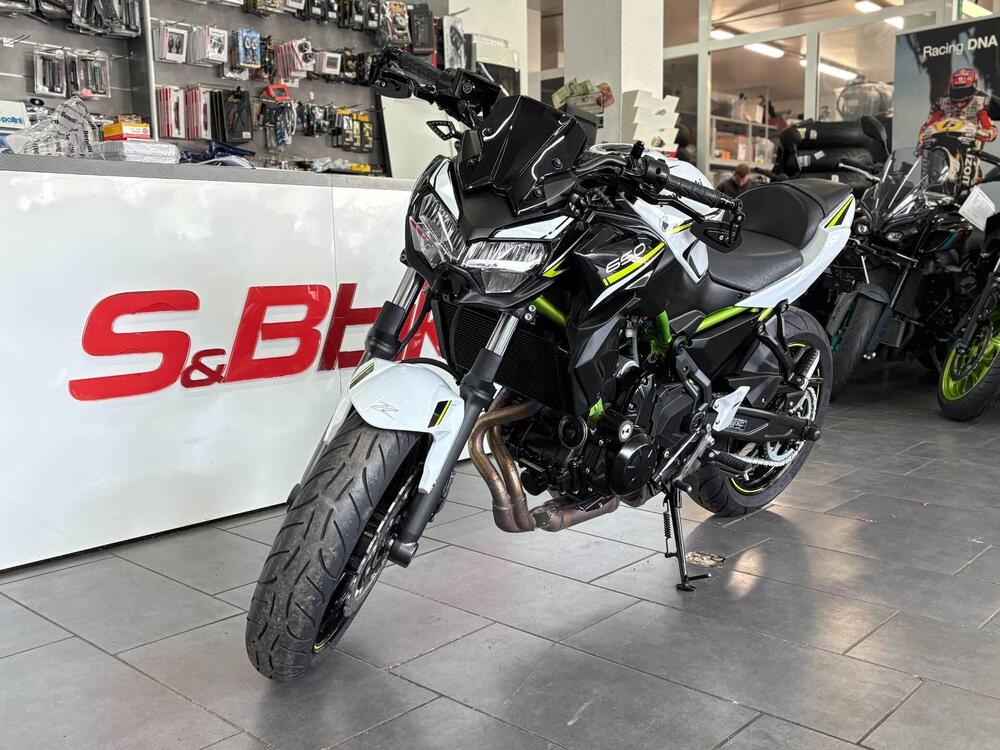 Kawasaki Z 650 (2020) (2)
