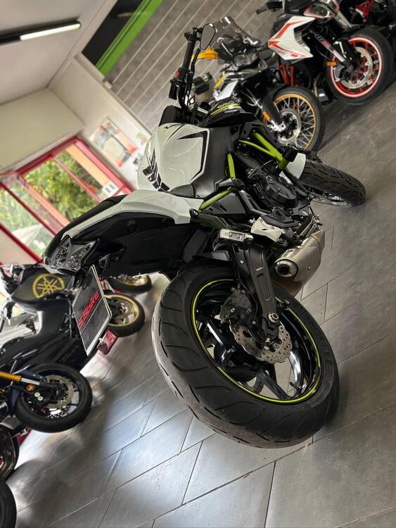 Kawasaki Z 650 (2020) (5)