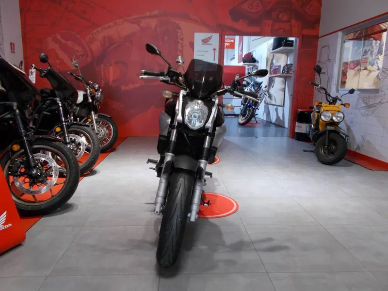 Yamaha MT-03 (2006 - 14) (5)