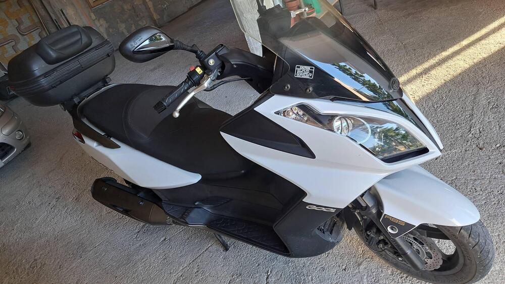 Kymco Downtown 300i ABS (2009 - 17)