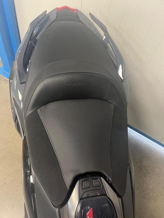 Yamaha T-Max 560 (2020 - 21) (4)