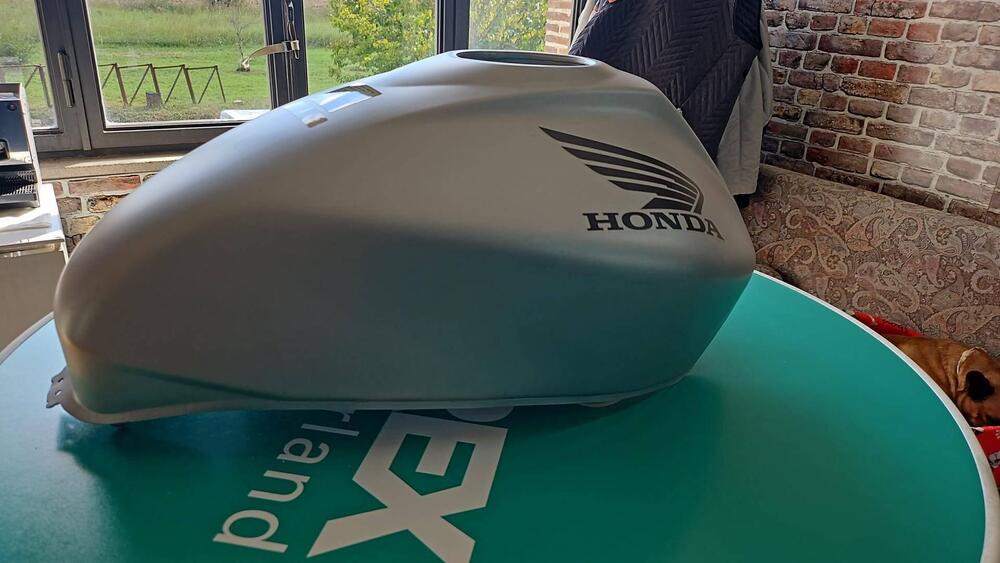 Serbatoio HONDA CB 600 (3)