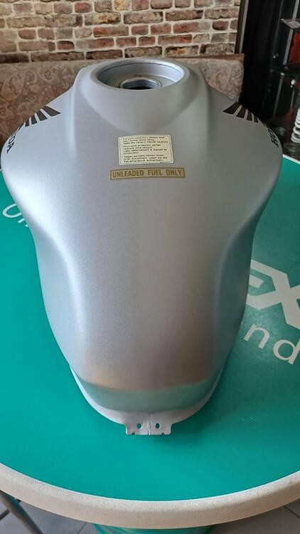 Serbatoio HONDA CB 600 (4)