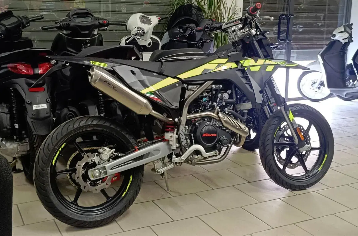 Fantic Motor XMF 125 Performance (2025 - 26)