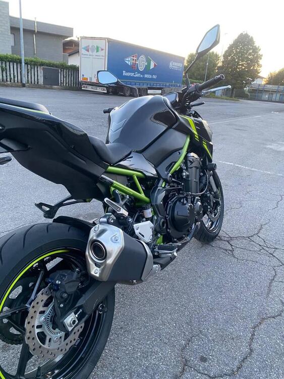 Kawasaki Z 900 A2 (2021 - 24) (2)