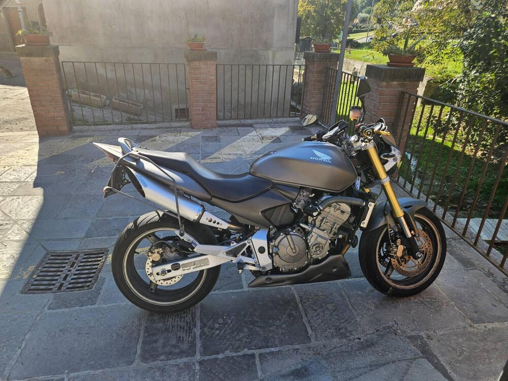 Honda Hornet 600 (2005 - 06) (3)