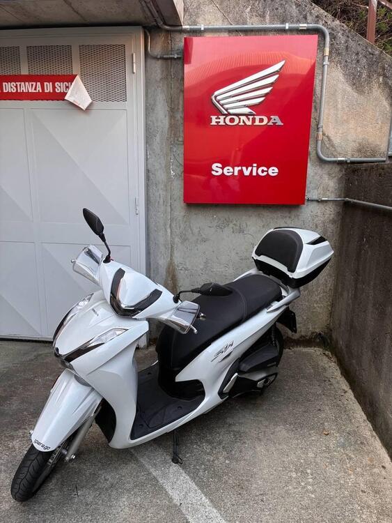 Honda SH 350 Sport (2021 - 24) (2)