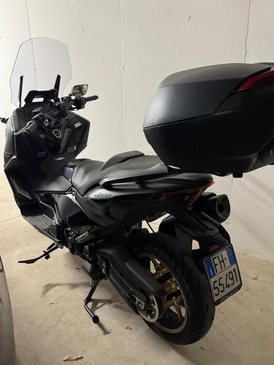 Yamaha T-Max 560 Tech Max (2022 - 24)