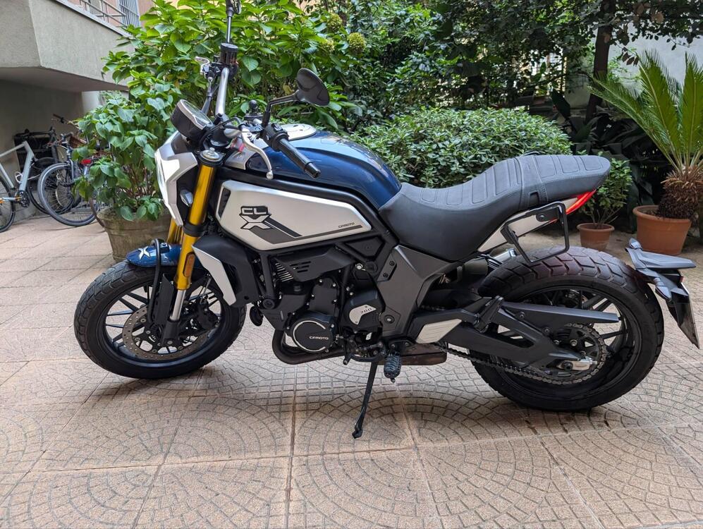 CFMOTO 700CL-X Heritage (2021 - 25)