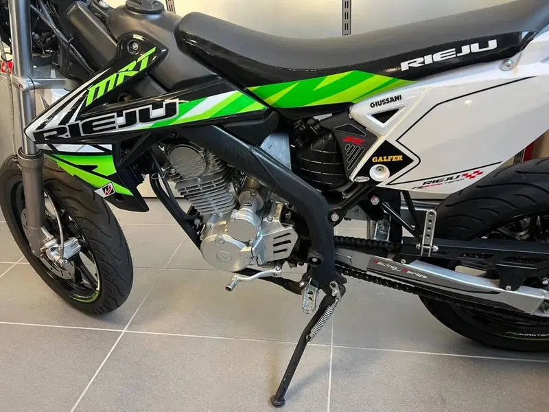 Rieju Marathon 125 Motard A.C. (2017 - 20) (4)