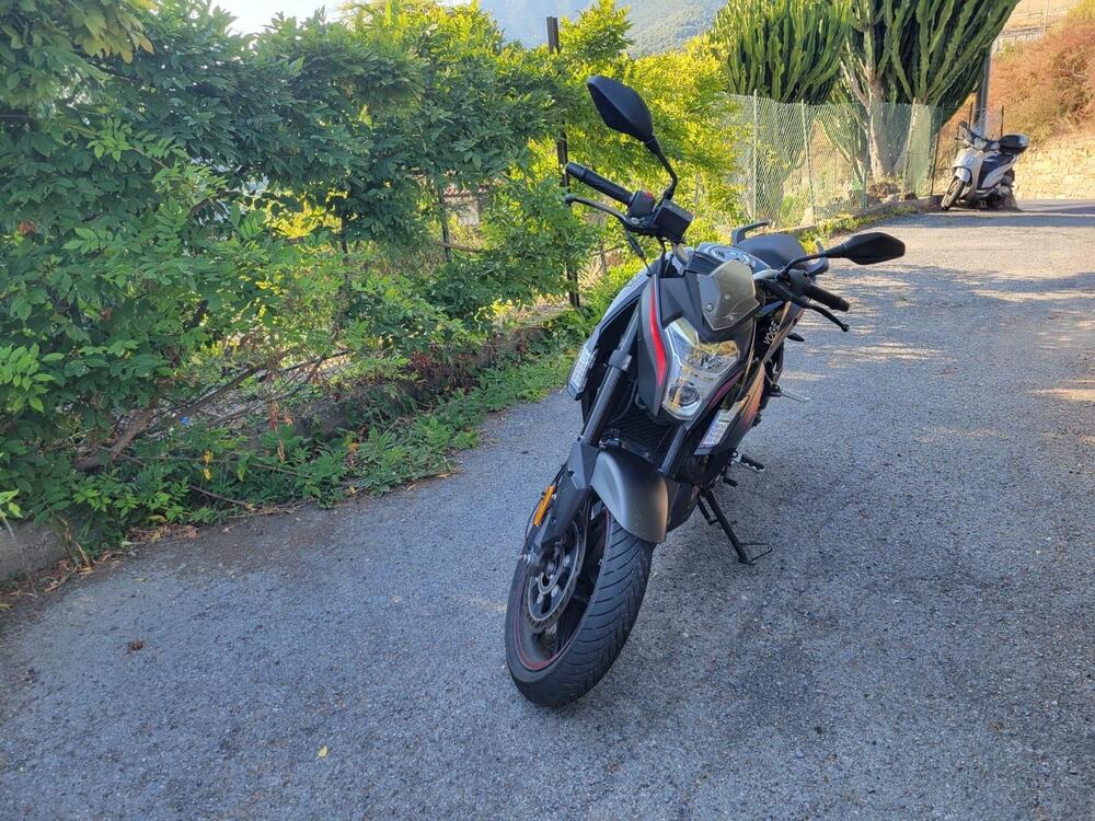 Voge Brivido 300R (2021 - 24) (5)