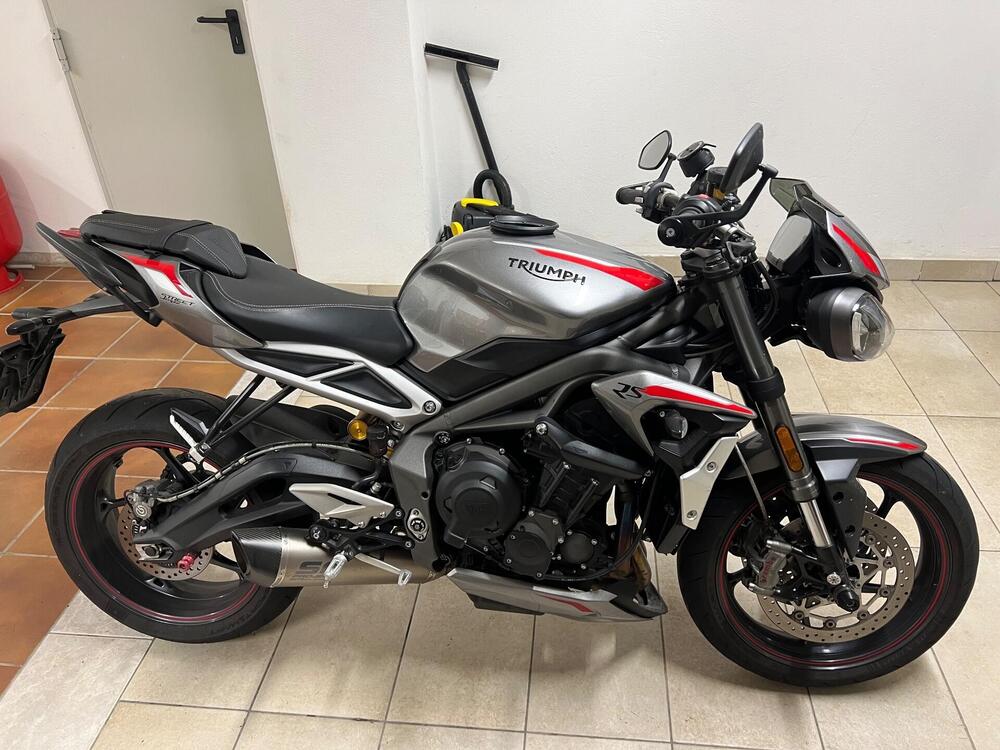 Triumph Street Triple RS (2020 - 22) (3)