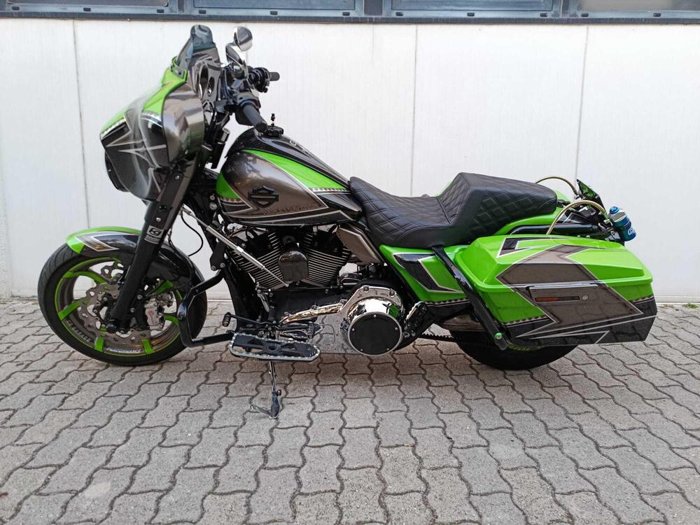 Harley-Davidson 1584 Street Glide (2008 - 10) - FLHX (4)