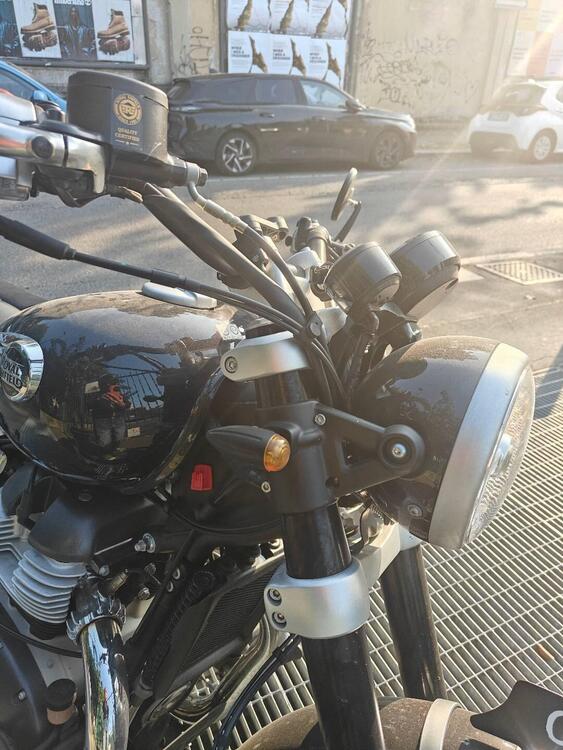 Royal Enfield Super Meteor 650 (2023 - 25) (5)