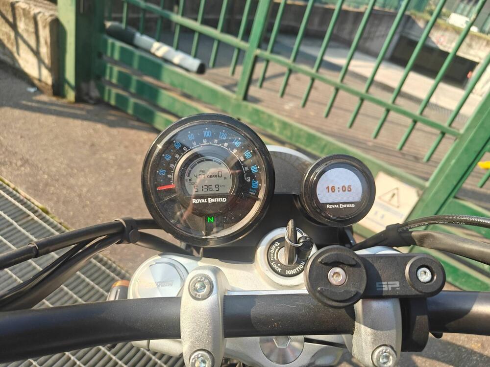 Royal Enfield Super Meteor 650 (2023 - 25) (3)