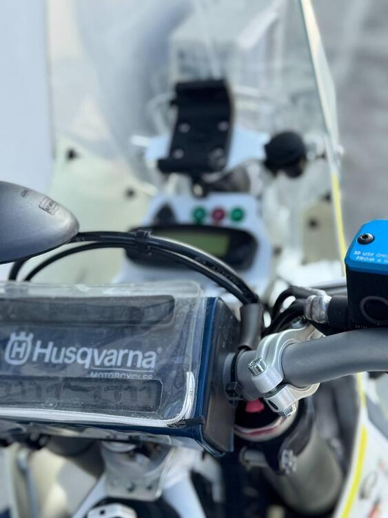 Husqvarna 701 Enduro (2017 - 19) (5)