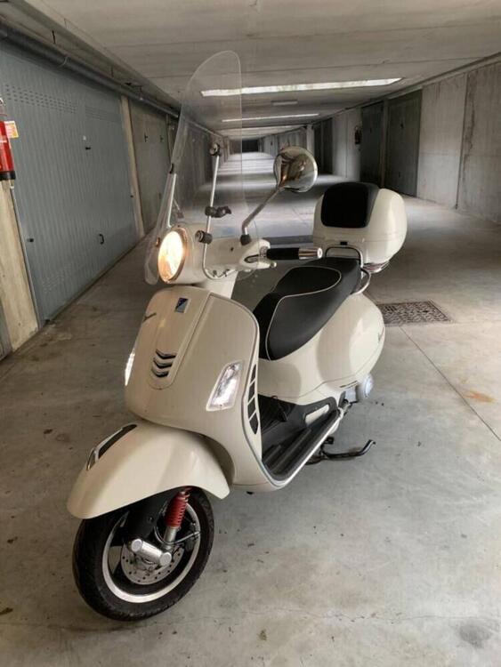 Vespa GTS 300 Super ABS (2014 - 16) (3)