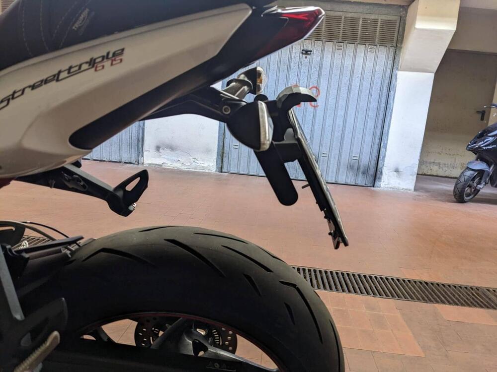 Triumph Street Triple R ABS (2013 - 17) (4)