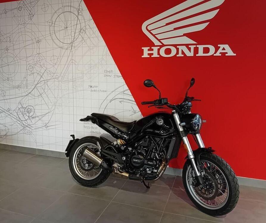 Benelli Leoncino 500 Trail (2021 - 25) (2)