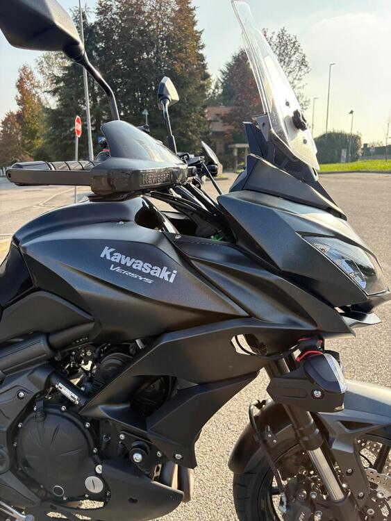 Kawasaki Versys 650 Grand Tourer ABS (2015 - 16) (4)