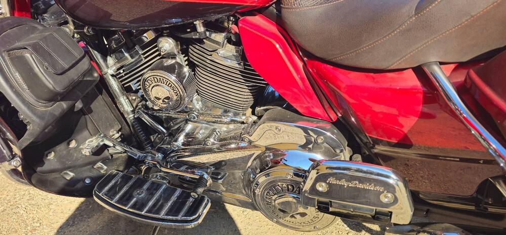 Harley-Davidson 114 Electra Glide Ultra Limited (2019) - FLHTK (5)