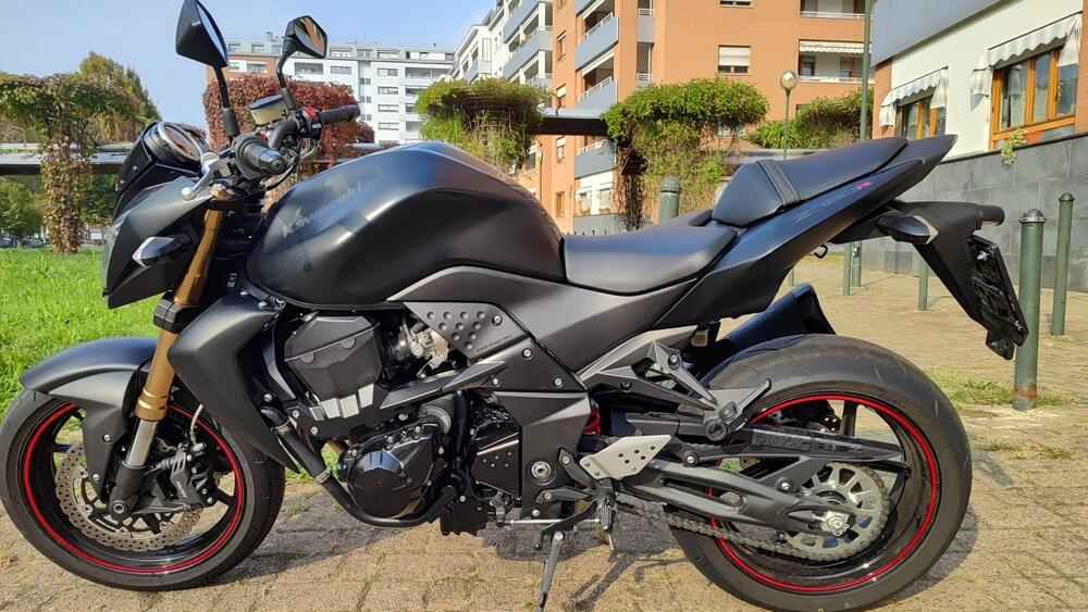 Kawasaki Z 750 R (2011 - 14) (5)