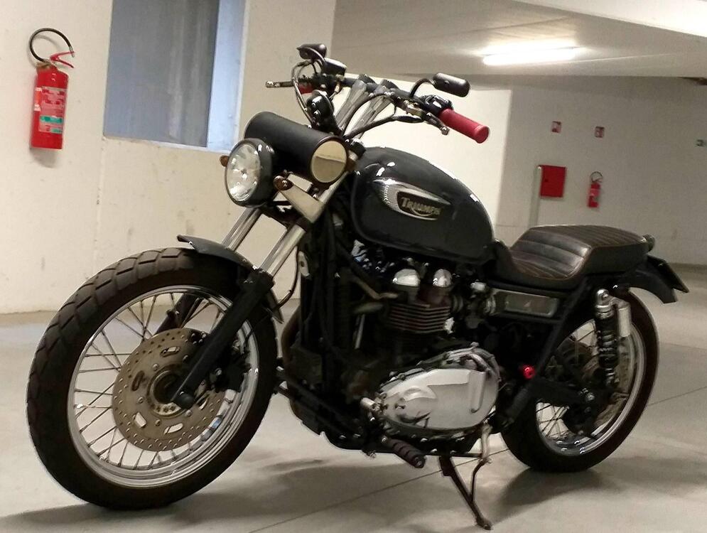 Triumph Bonneville T100 (2001 - 07)