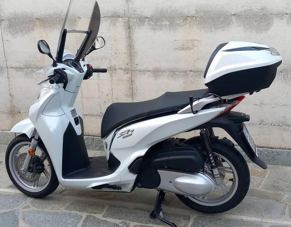 Honda SH 300 i ABS (2016 - 20)