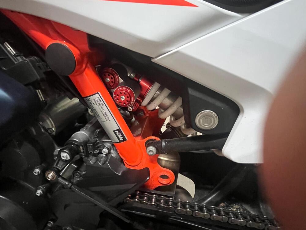 KTM 890 Adventure R Rally (2021) (3)