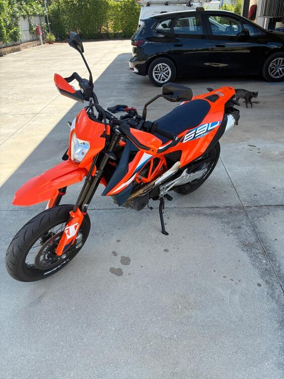KTM 690 SMC R (2023 - 25) (3)