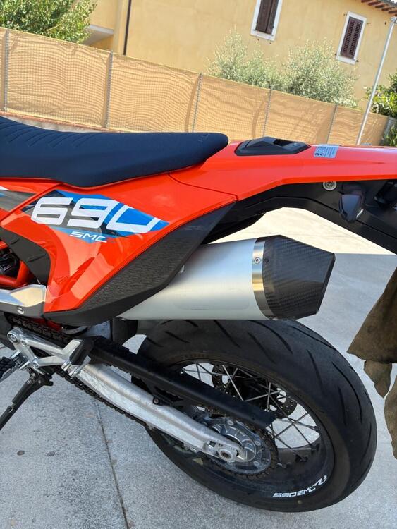 KTM 690 SMC R (2023 - 25) (5)