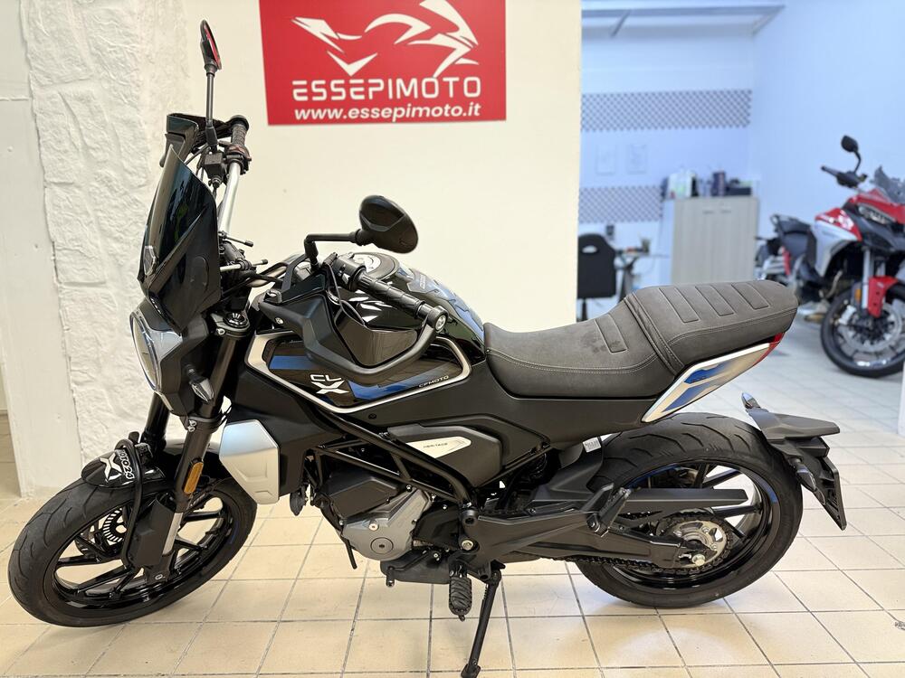 CFMOTO 300CL-X Heritage (2023 - 25) (2)