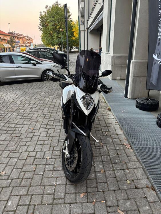 MV Agusta Stradale 800 EAS ABS (2015 - 17) (3)