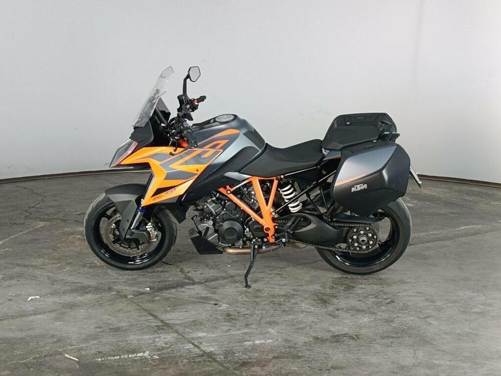 KTM 1290 Super Duke GT (2022 - 25) (5)