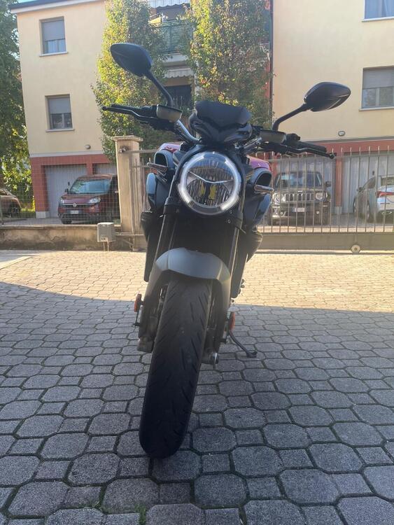 MV Agusta Brutale 800 Rosso (2021 - 23) (3)